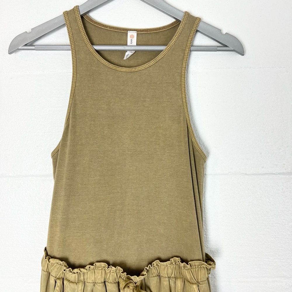 Anthropologie Daily Practice Dress size M Be Bold Twofer Khaki Cargo Midi Tank - Picture 3 of 9